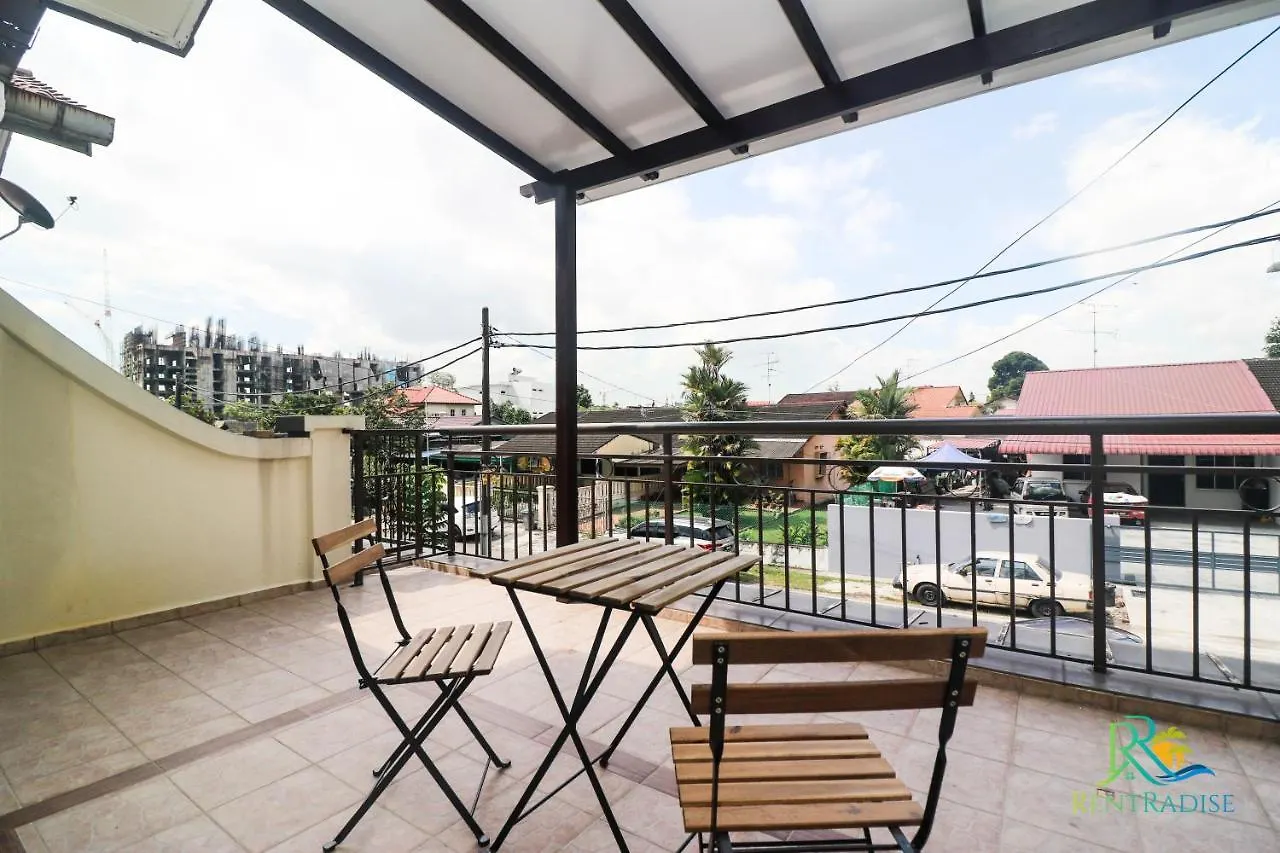 Century Garden Double Storey House Bbq/Mahjong/Pooltable By Uha Johor Bahru 0*,  Malaysia